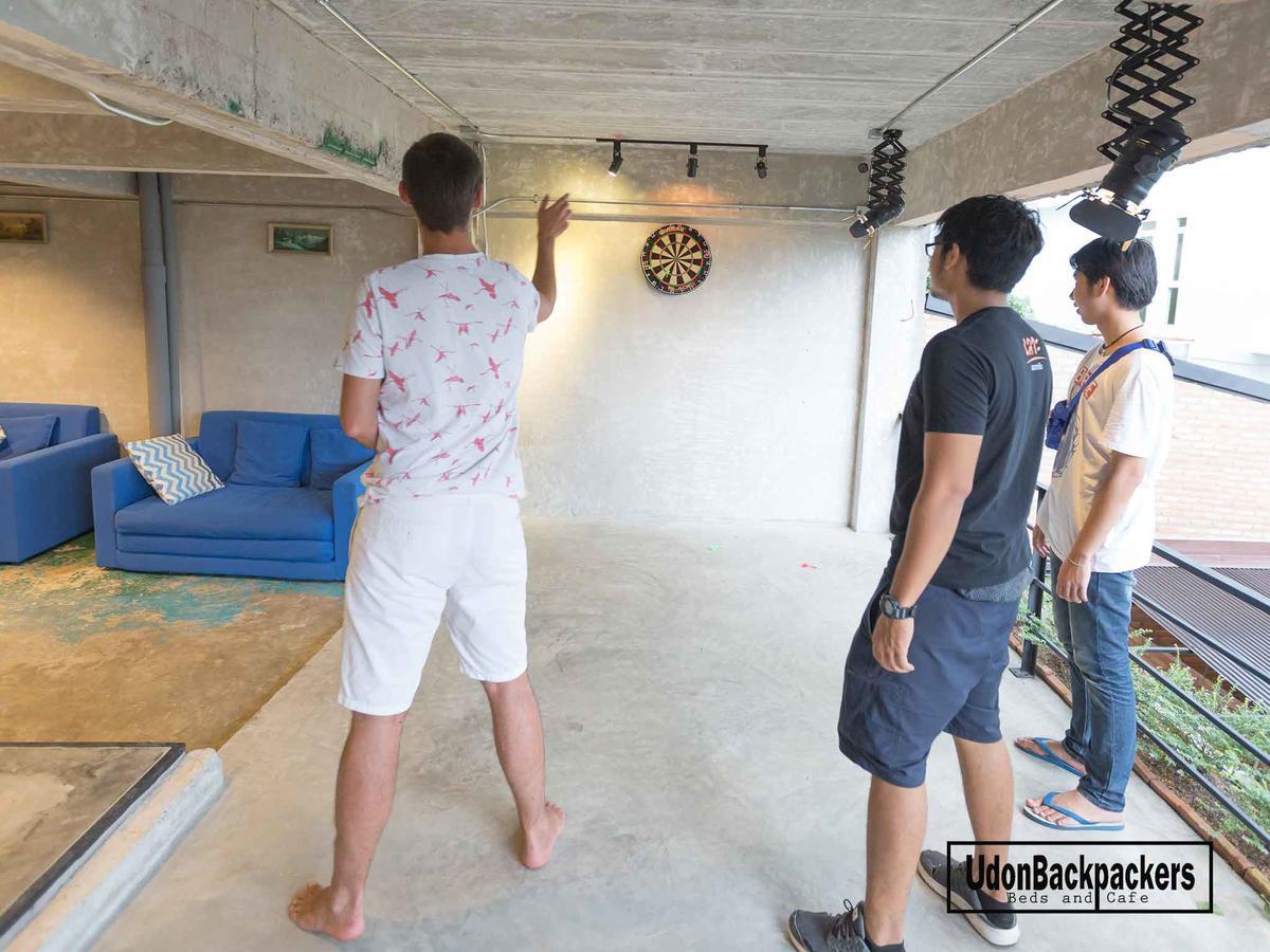 Udonbackpackers Beds And Cafe Hostel Udon Thani Ngoại thất bức ảnh