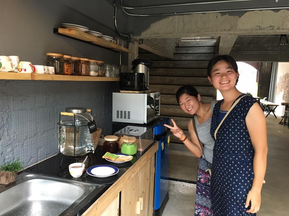 Udonbackpackers Beds And Cafe Hostel Udon Thani Ngoại thất bức ảnh