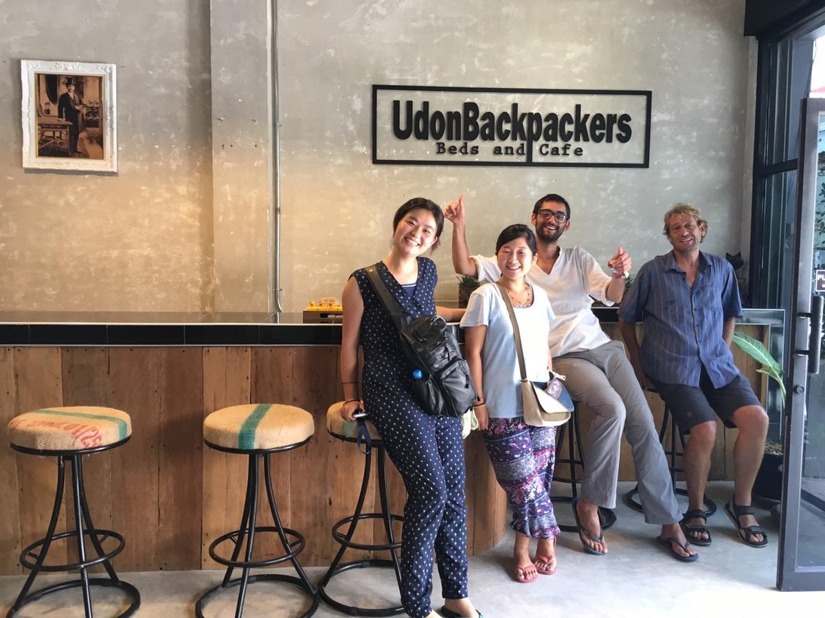 Udonbackpackers Beds And Cafe Hostel Udon Thani Ngoại thất bức ảnh
